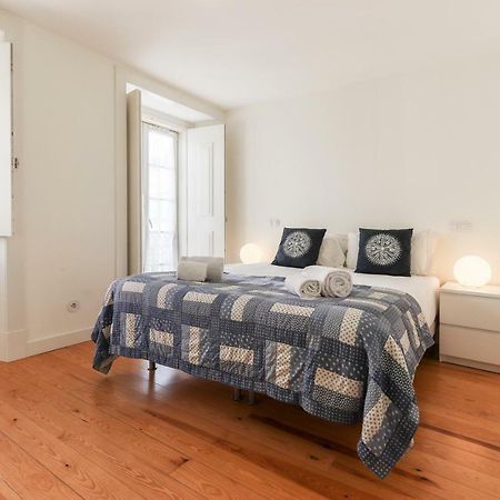 דירות ליסבון Principe Real T.M. Flat Charming View מראה חיצוני תמונה